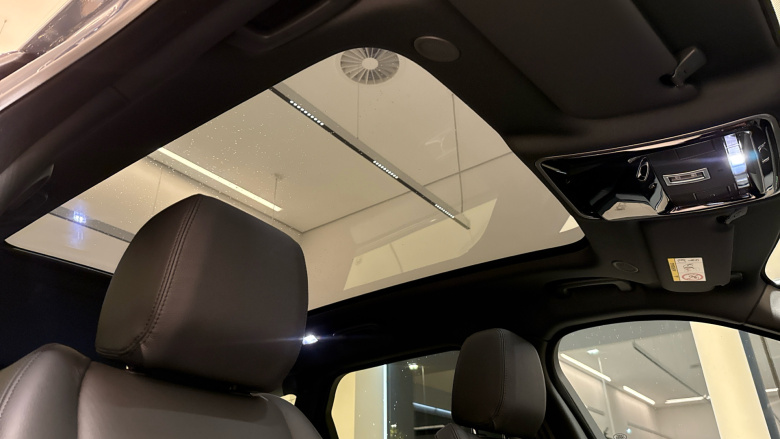 Land Rover Range Rover Velar 2.0 D200 MHEV Dynamic SE 5dr Auto Diesel Estate